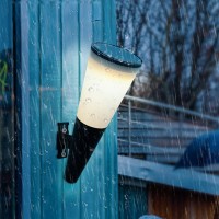 Warm-Weiß / RGB Solar LED Wandlampe Gartenlampe Solarleuchte mit 2 LEDs IP65